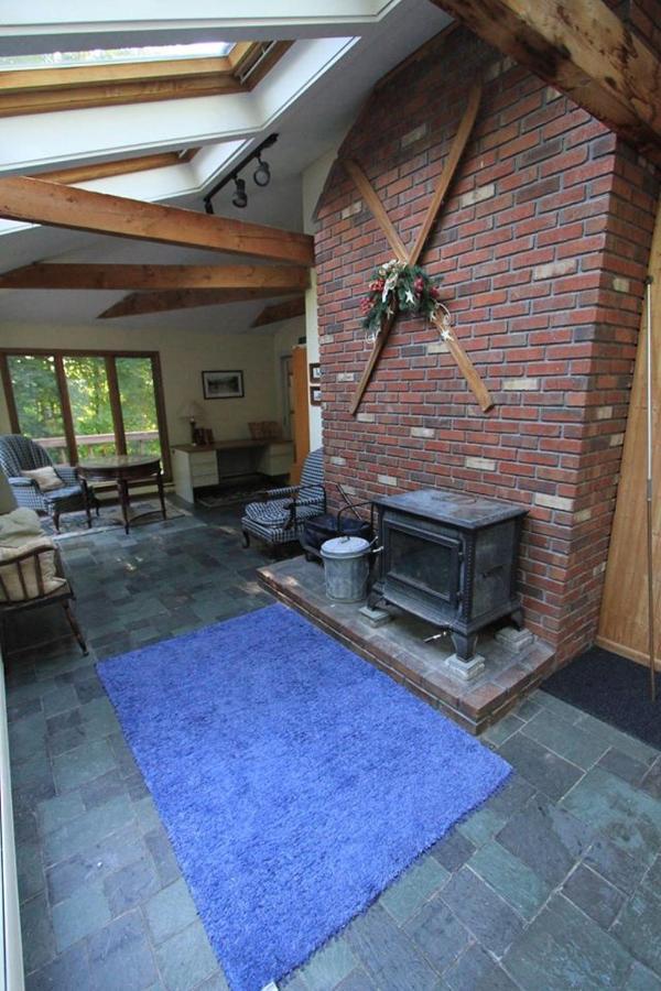 Quaint Stowe Cabin Eksteriør billede