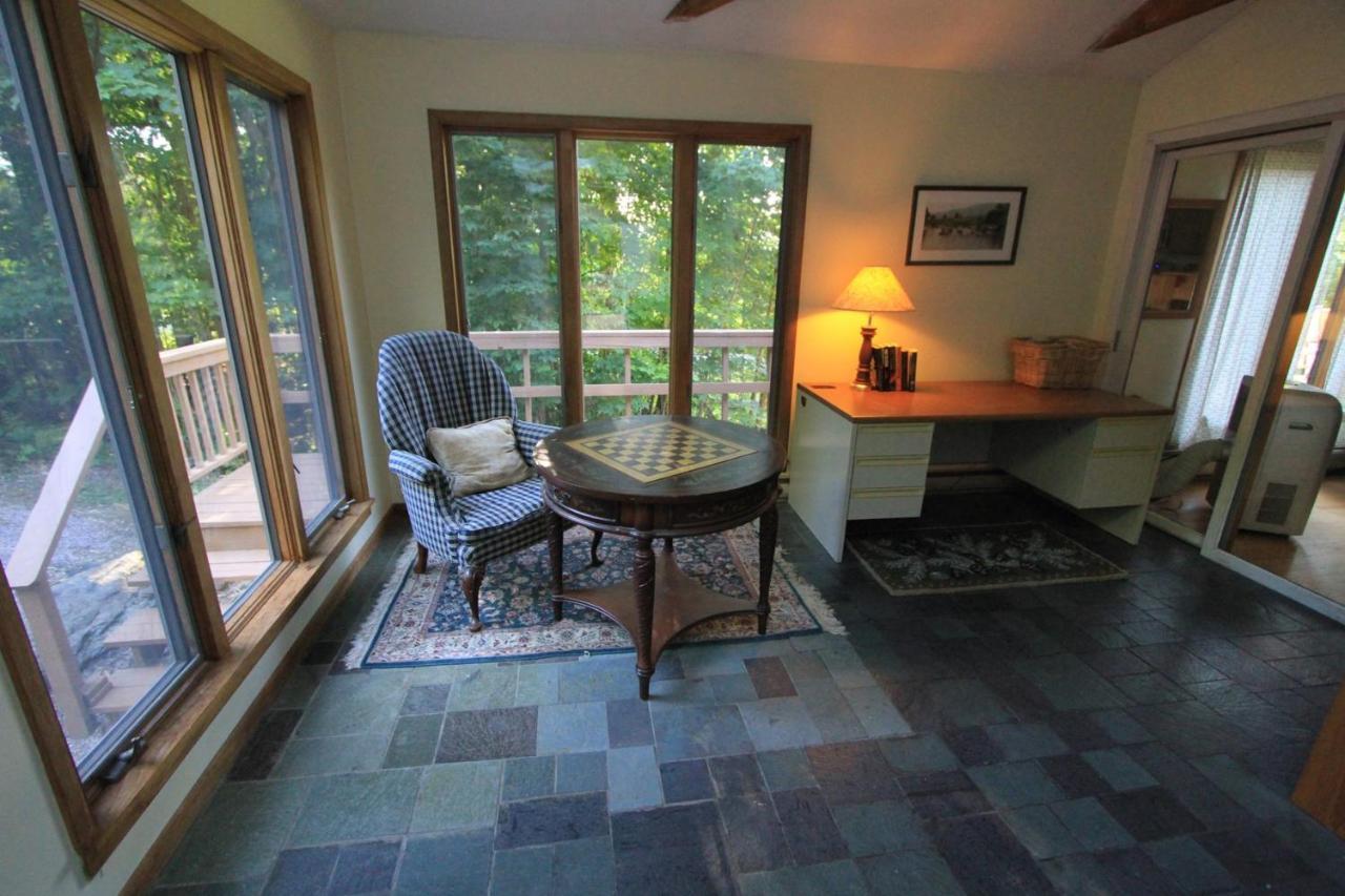 Quaint Stowe Cabin Eksteriør billede
